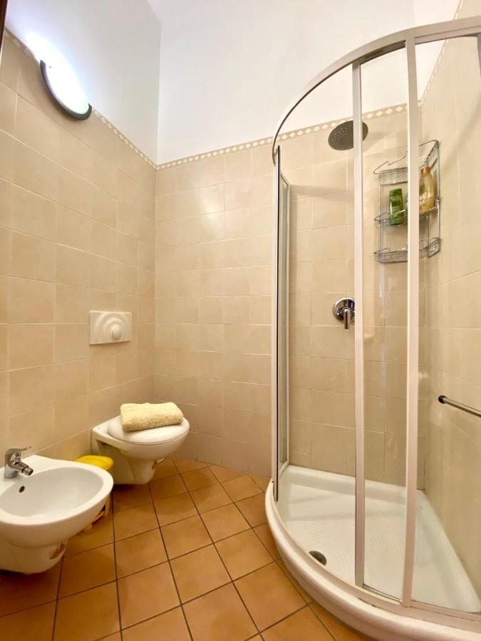 Elegante Appartamento In Centro Palermo Eksteriør billede